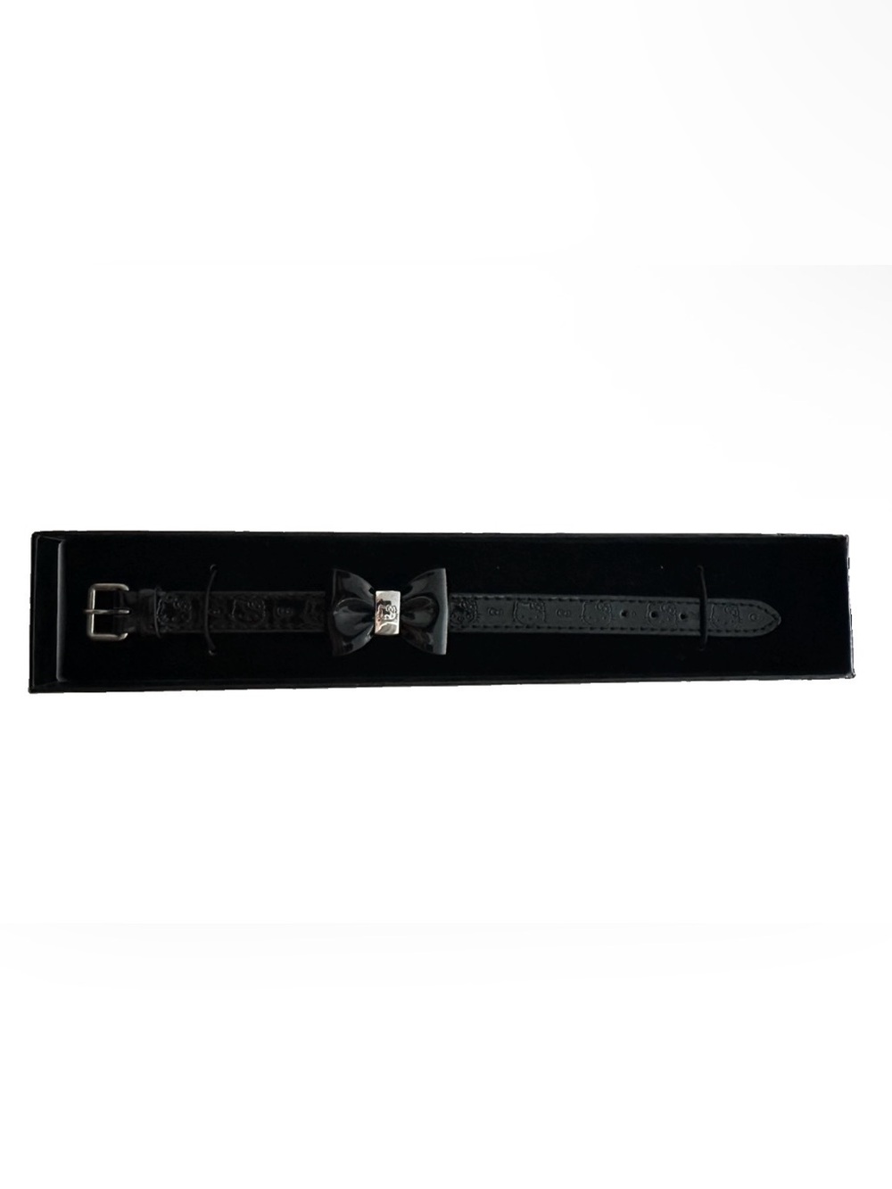 Sanrio Hello Kitty bow bracelet in Black
